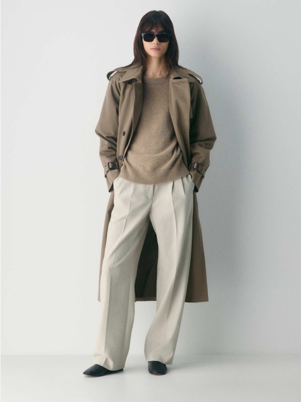 Aritzia Babaton Beige The Effortless Pant Wide Leg Trousers - US 4 (Small)